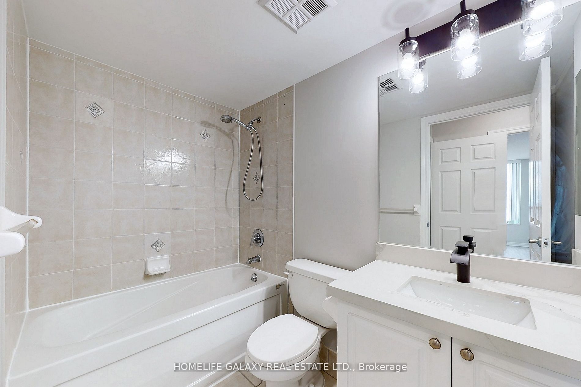 61 Town Centre Crt, #1907
