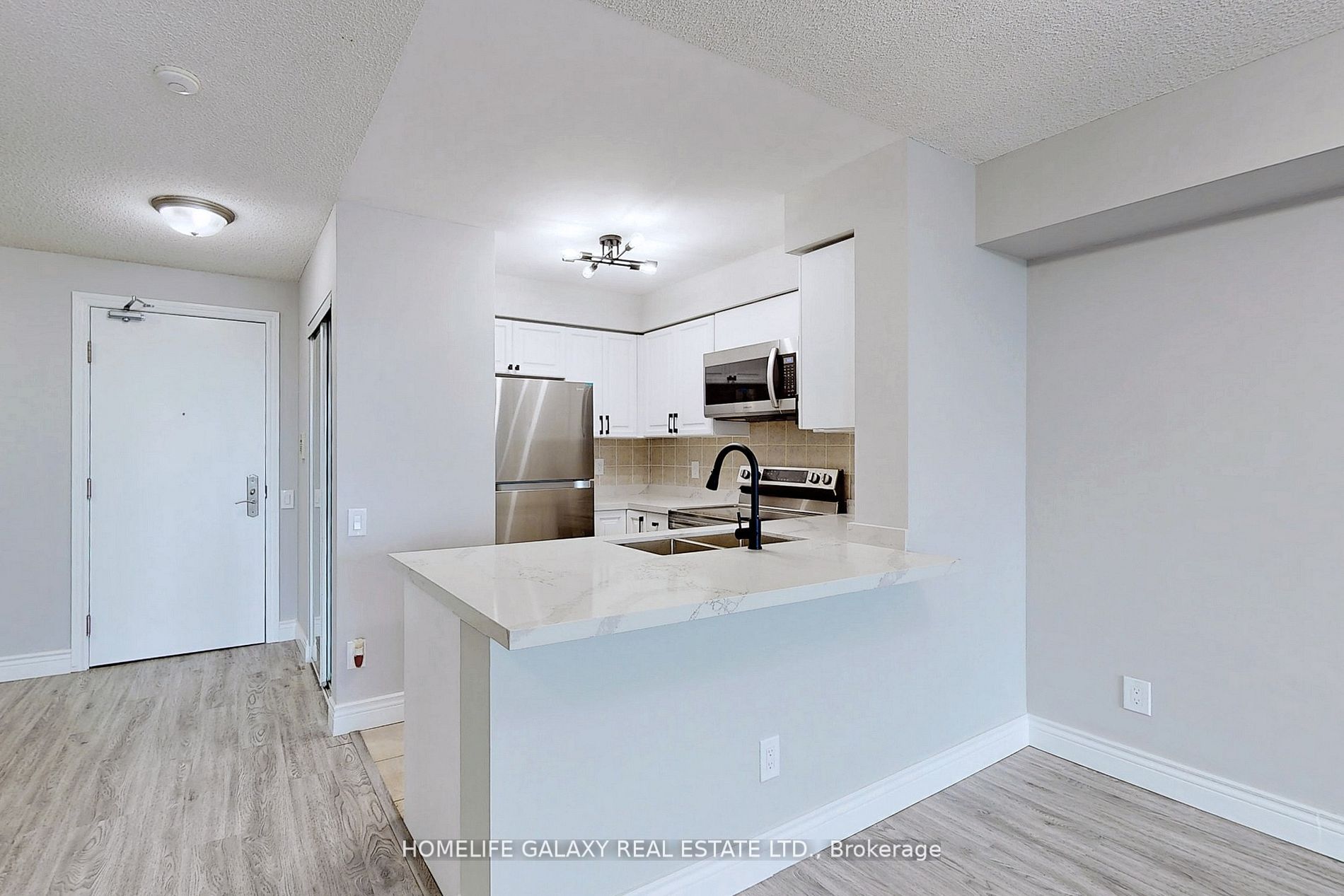 61 Town Centre Crt, #1907