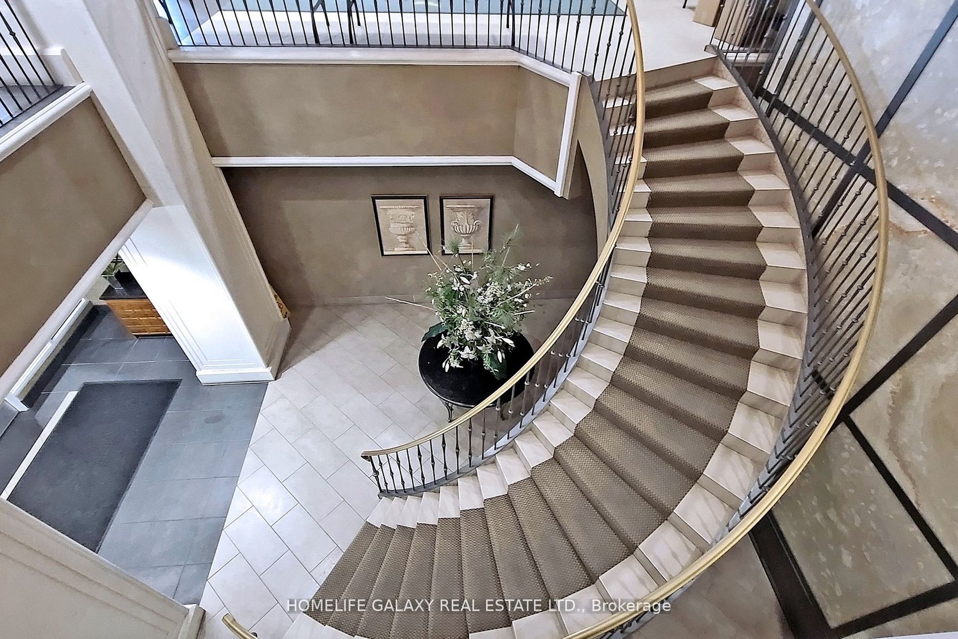 61 Town Centre Crt, #1907