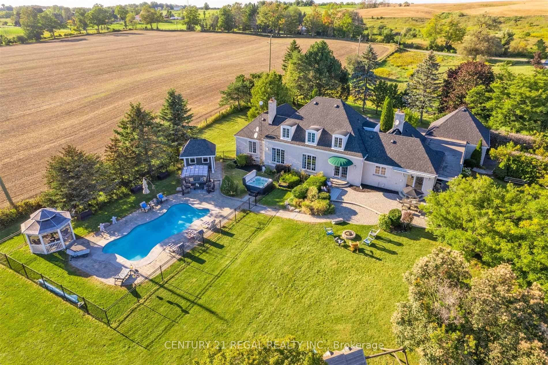 815 Coates Road W