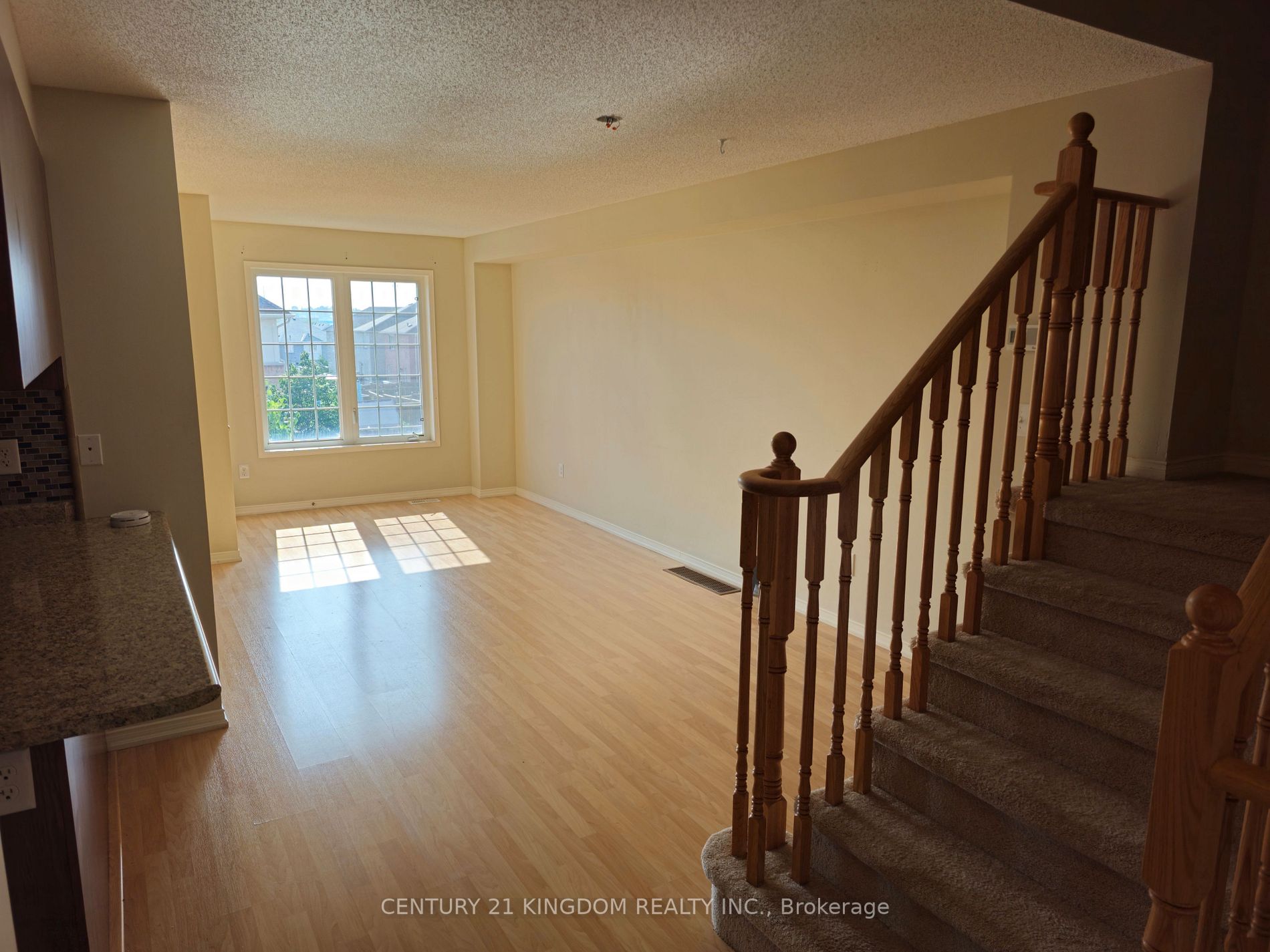 3 Chaston Rd