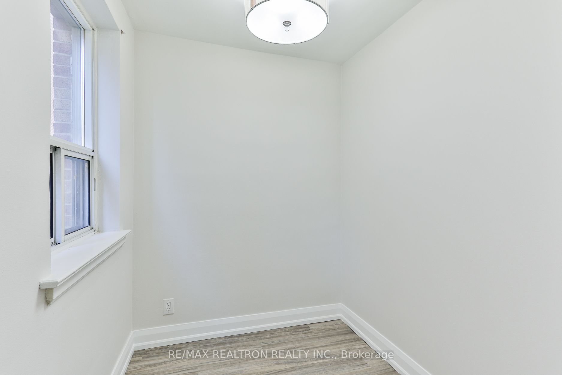 1336 Kingston Rd