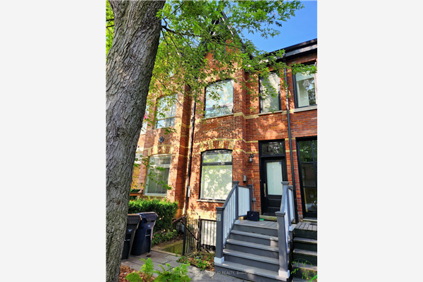 128 Brooklyn Ave, Toronto