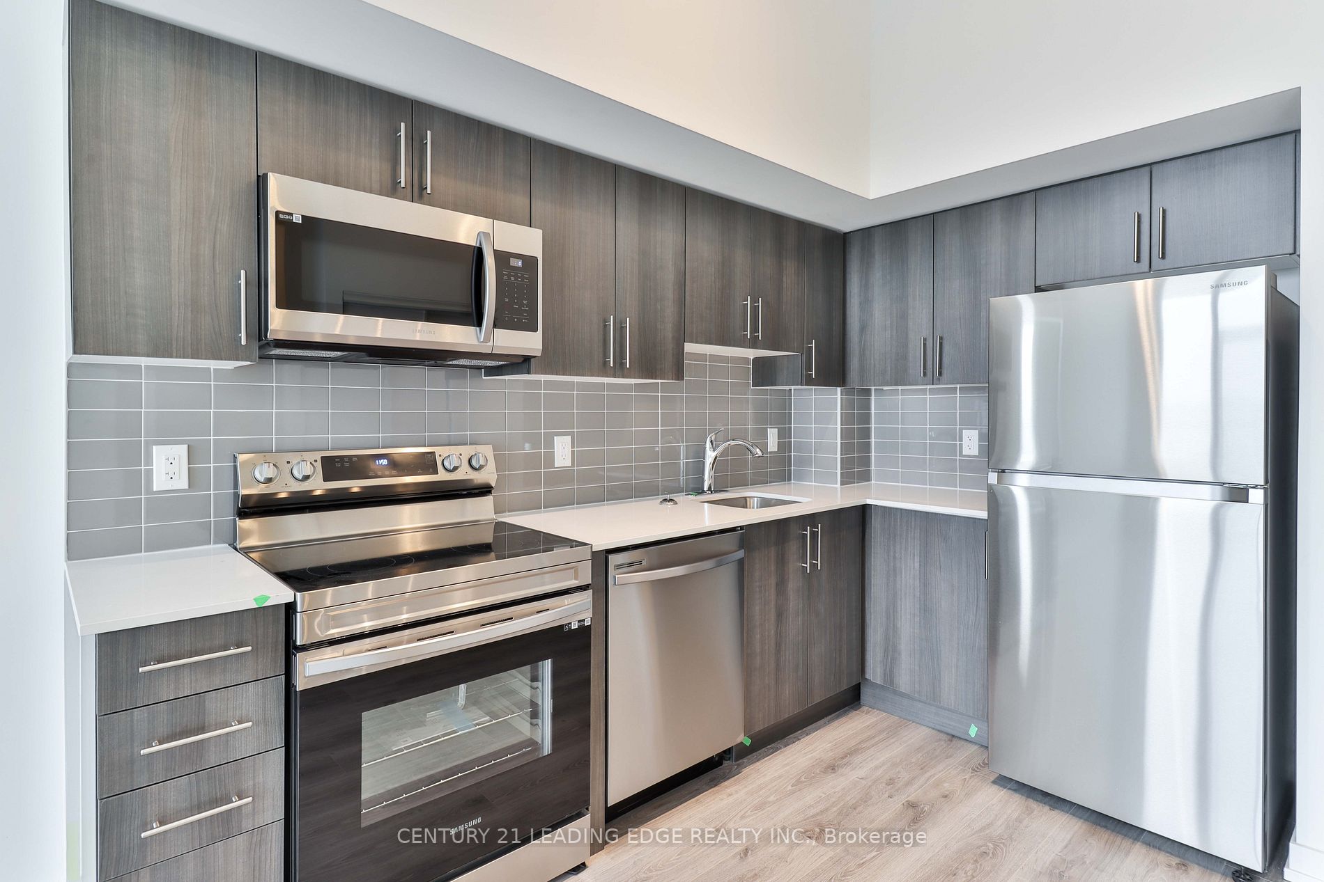 1480 Bayly St, #710