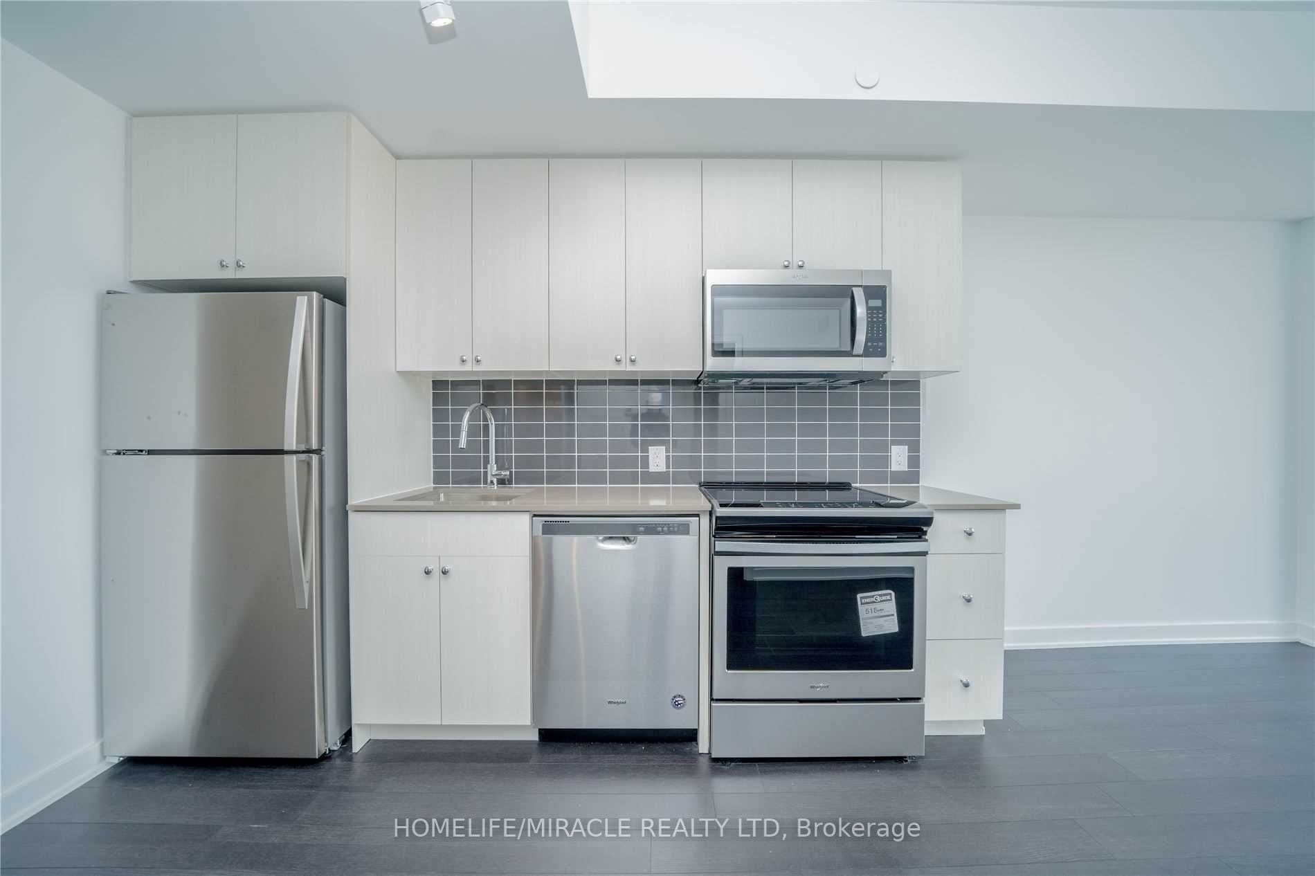 2799 Kingston Road N, #608