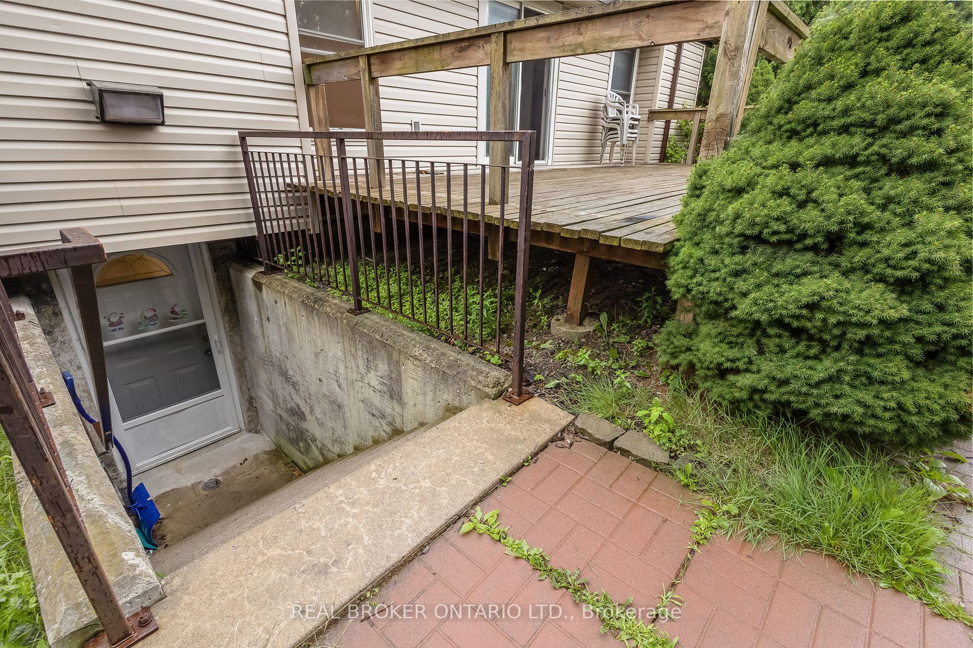536 Cherryhill Street