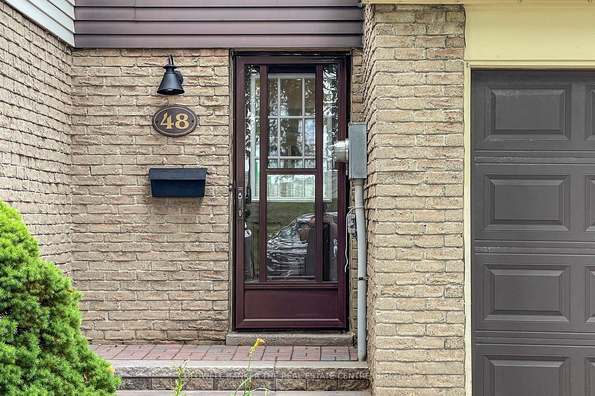 907 Burns St W, #48