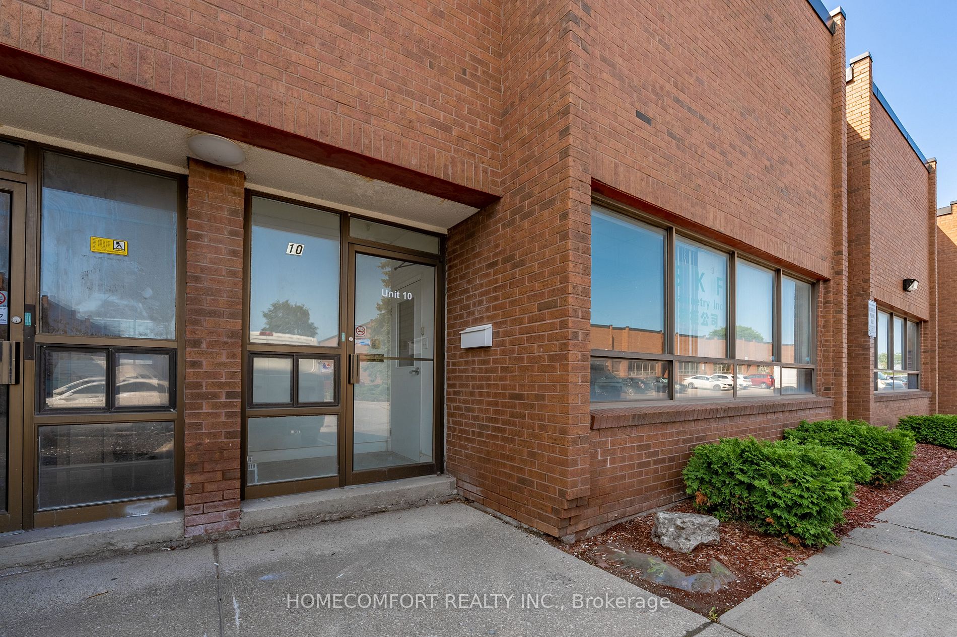 75 Milliken Blvd, #10