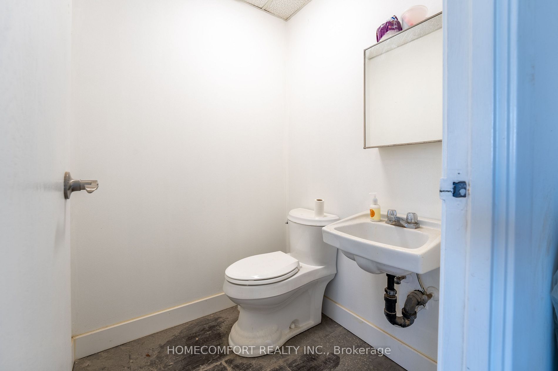 75 Milliken Blvd, #10