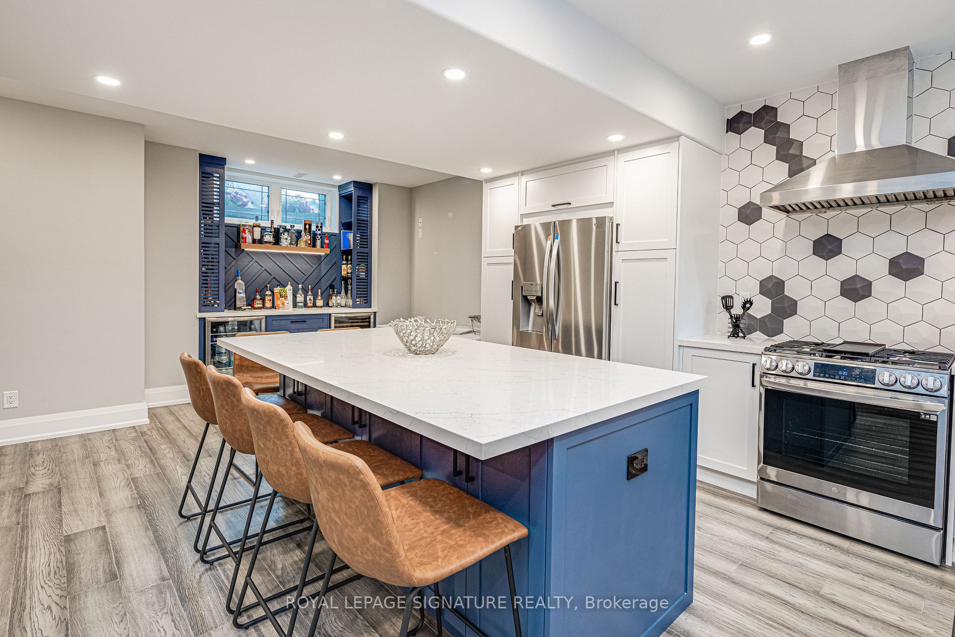 23 Starfire Drive