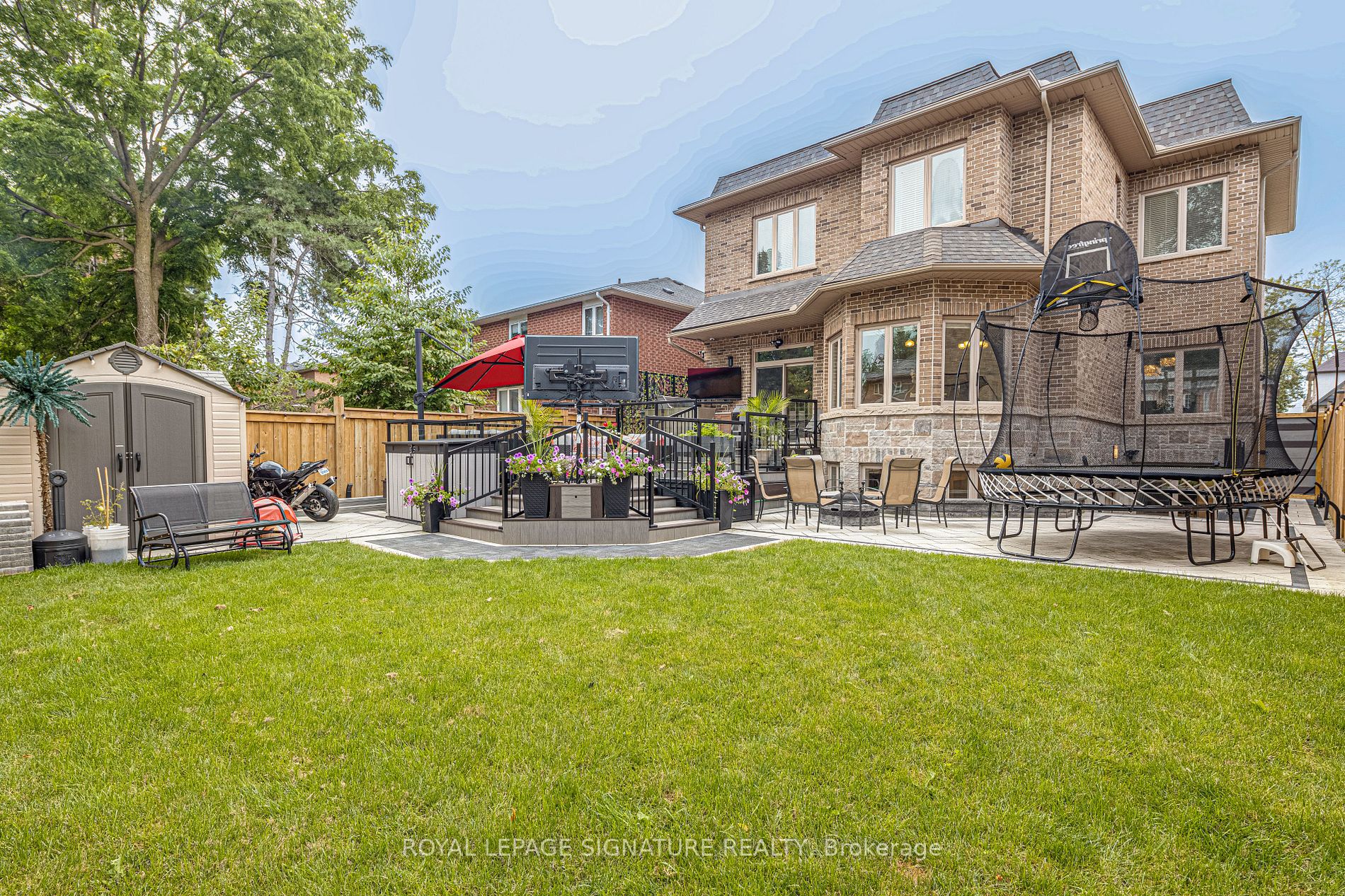 23 Starfire Drive