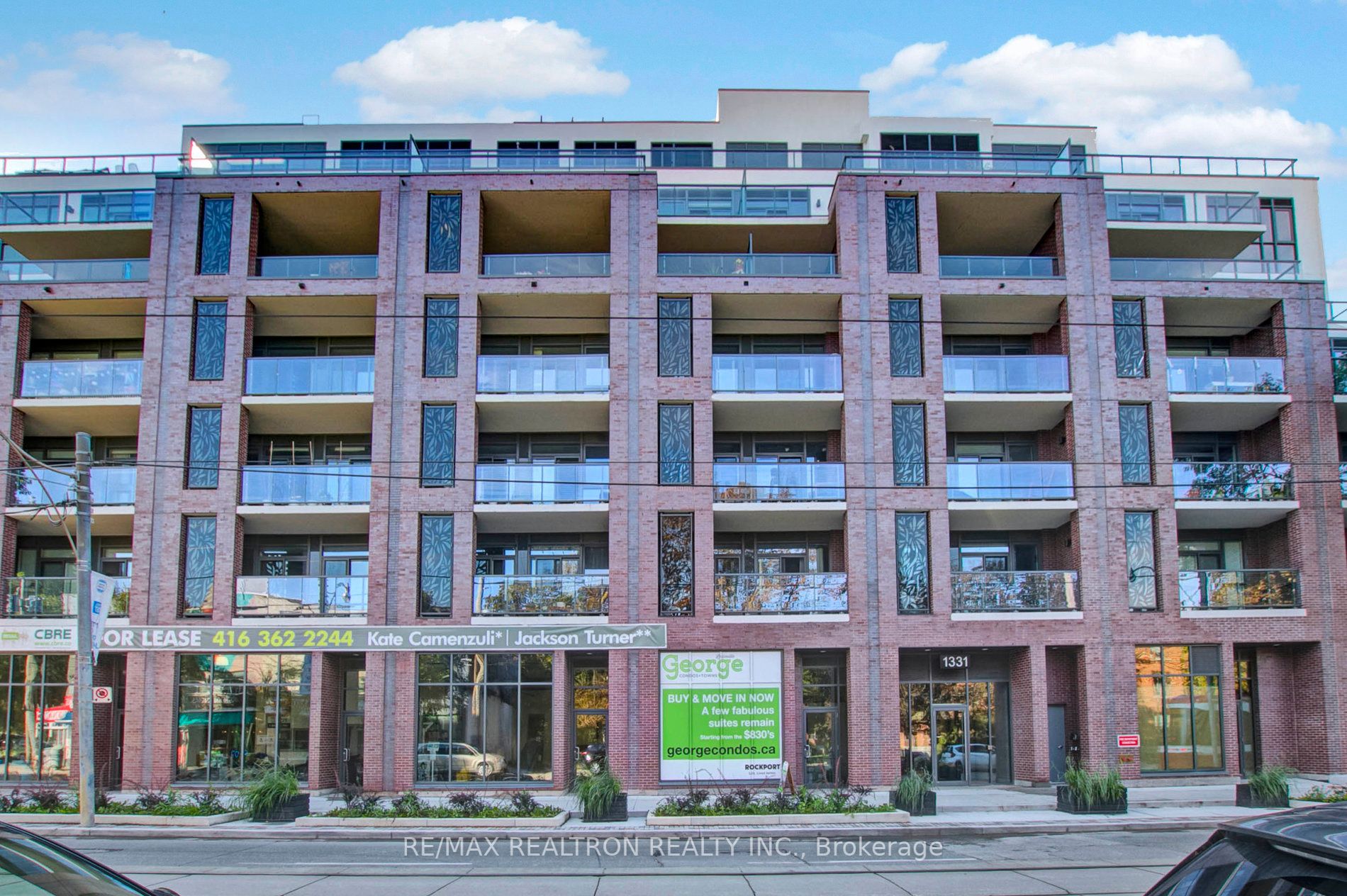 1331 Queen St E, #511