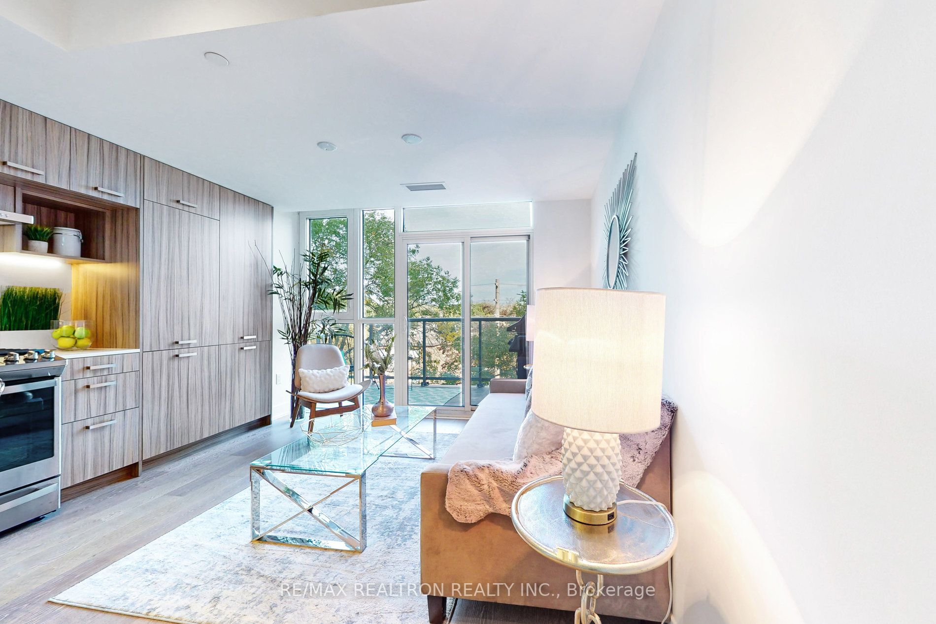 1331 Queen St E, #511