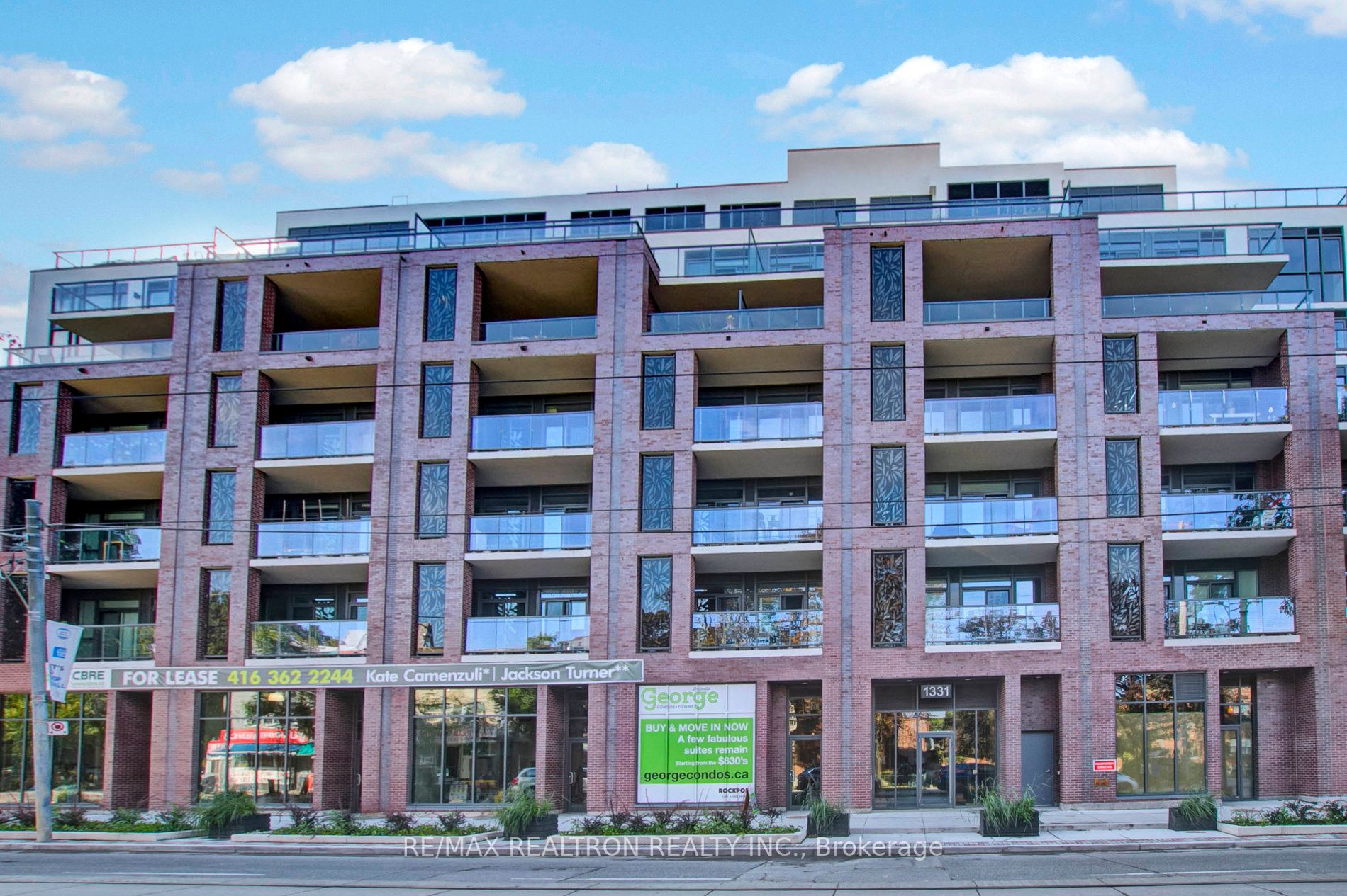 1331 Queen St E, #511