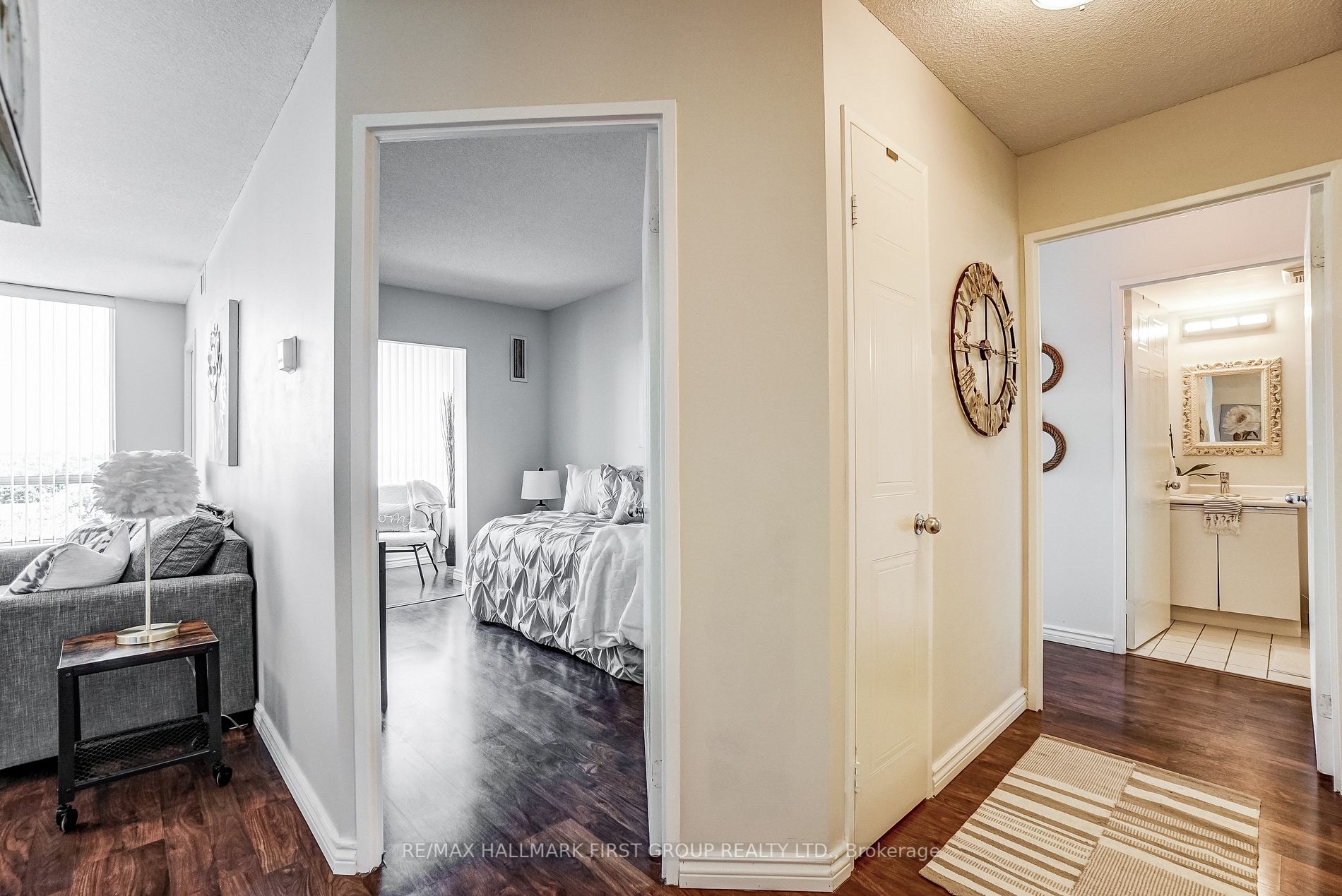 711 Rossland Rd, #501