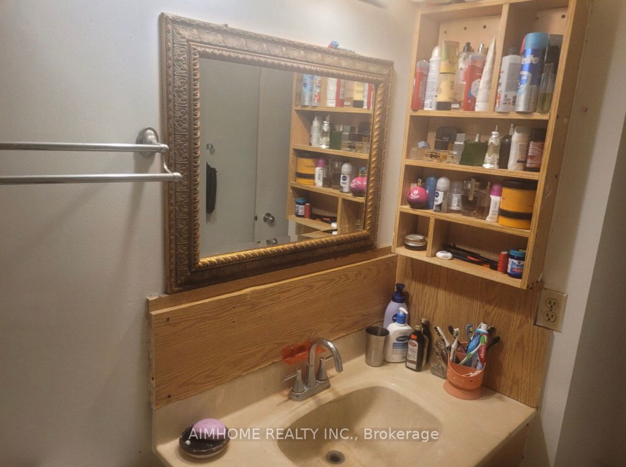 1250 Bridletowne Circ W, #1612