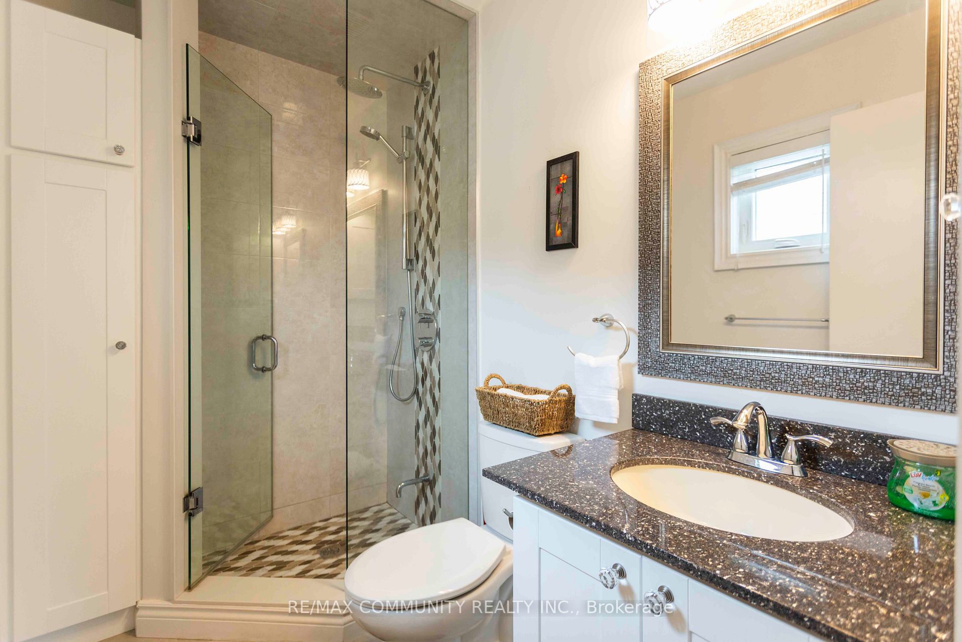 43 Creekwood Cres