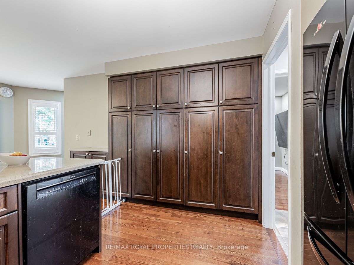 2388 Wildwood Crescent