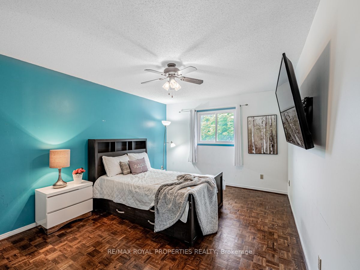 2388 Wildwood Crescent