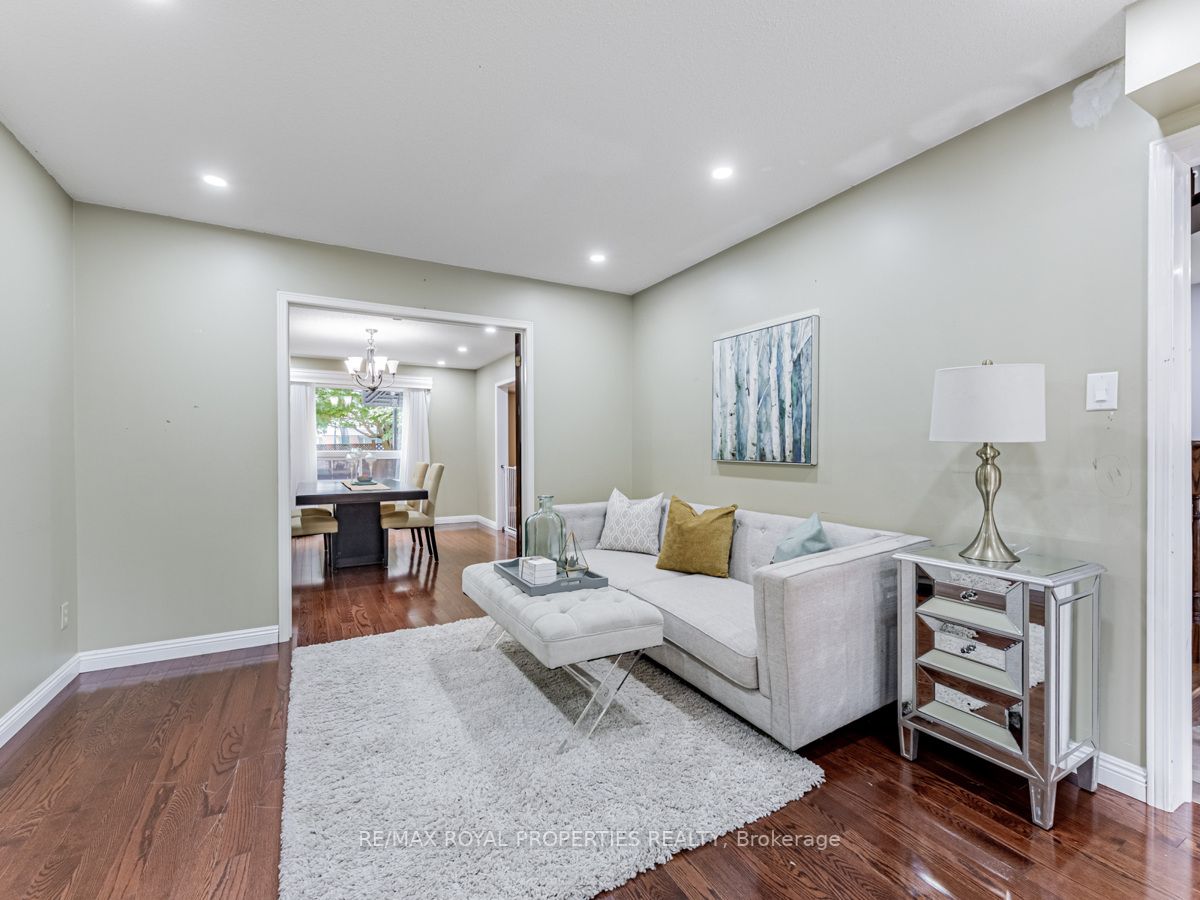 2388 Wildwood Crescent