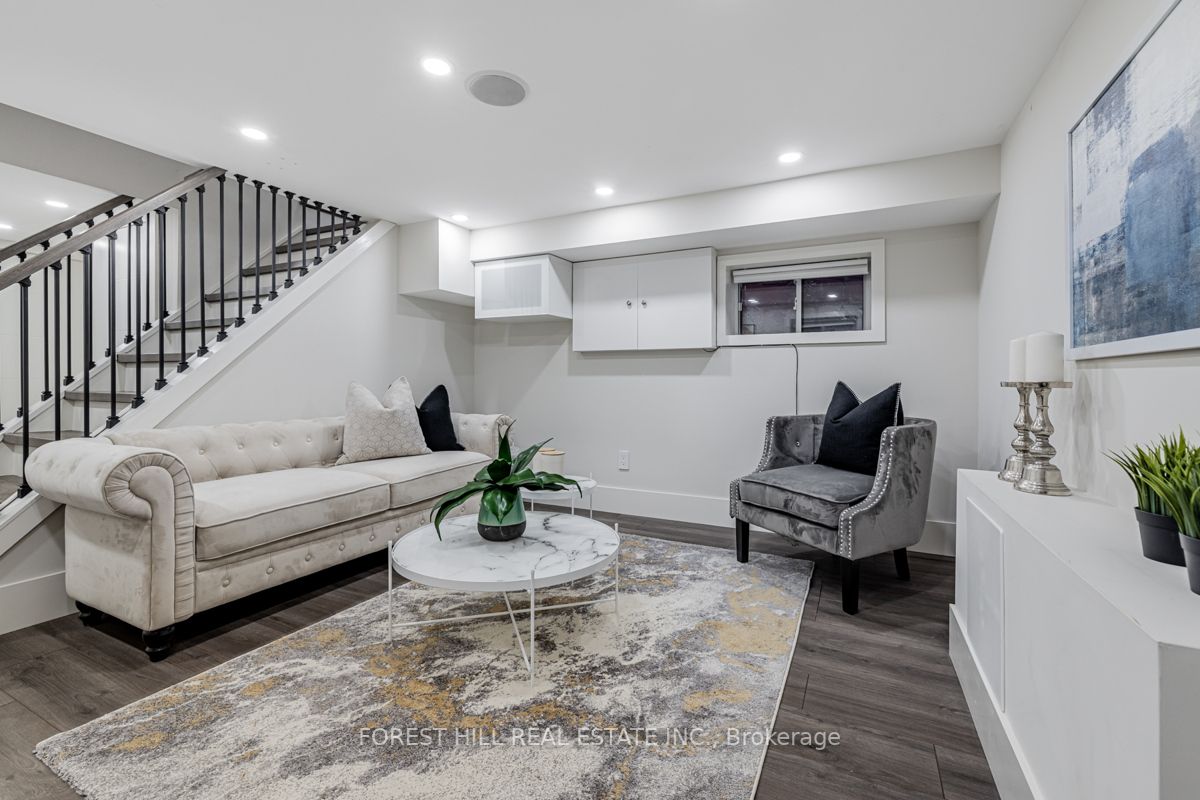 110 Marlow Ave