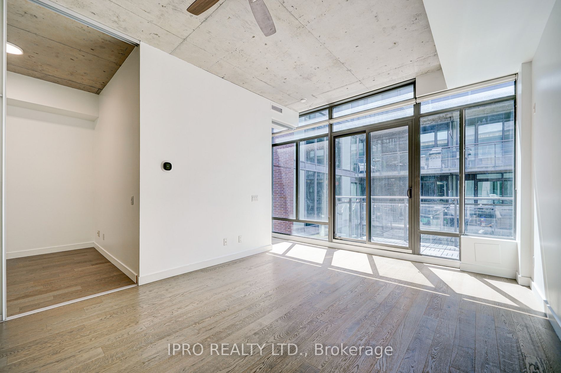 90 Broadview Ave, #718