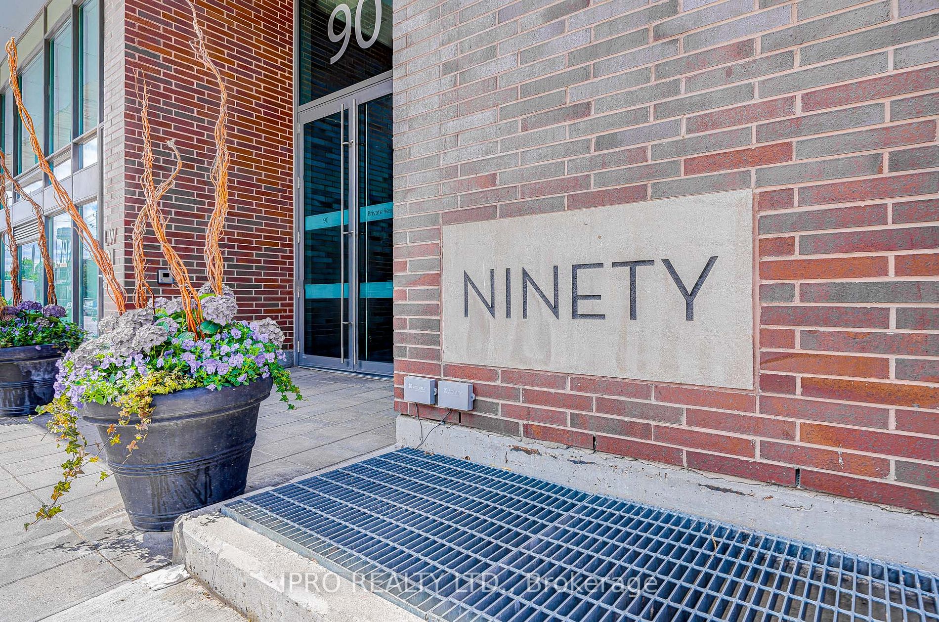 90 Broadview Ave, #718