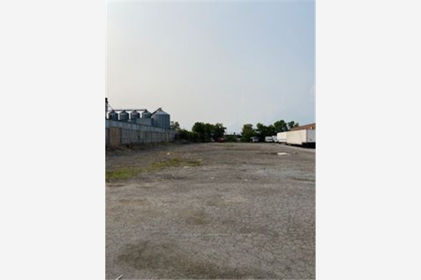 2470 Lawrence Ave E, Toronto