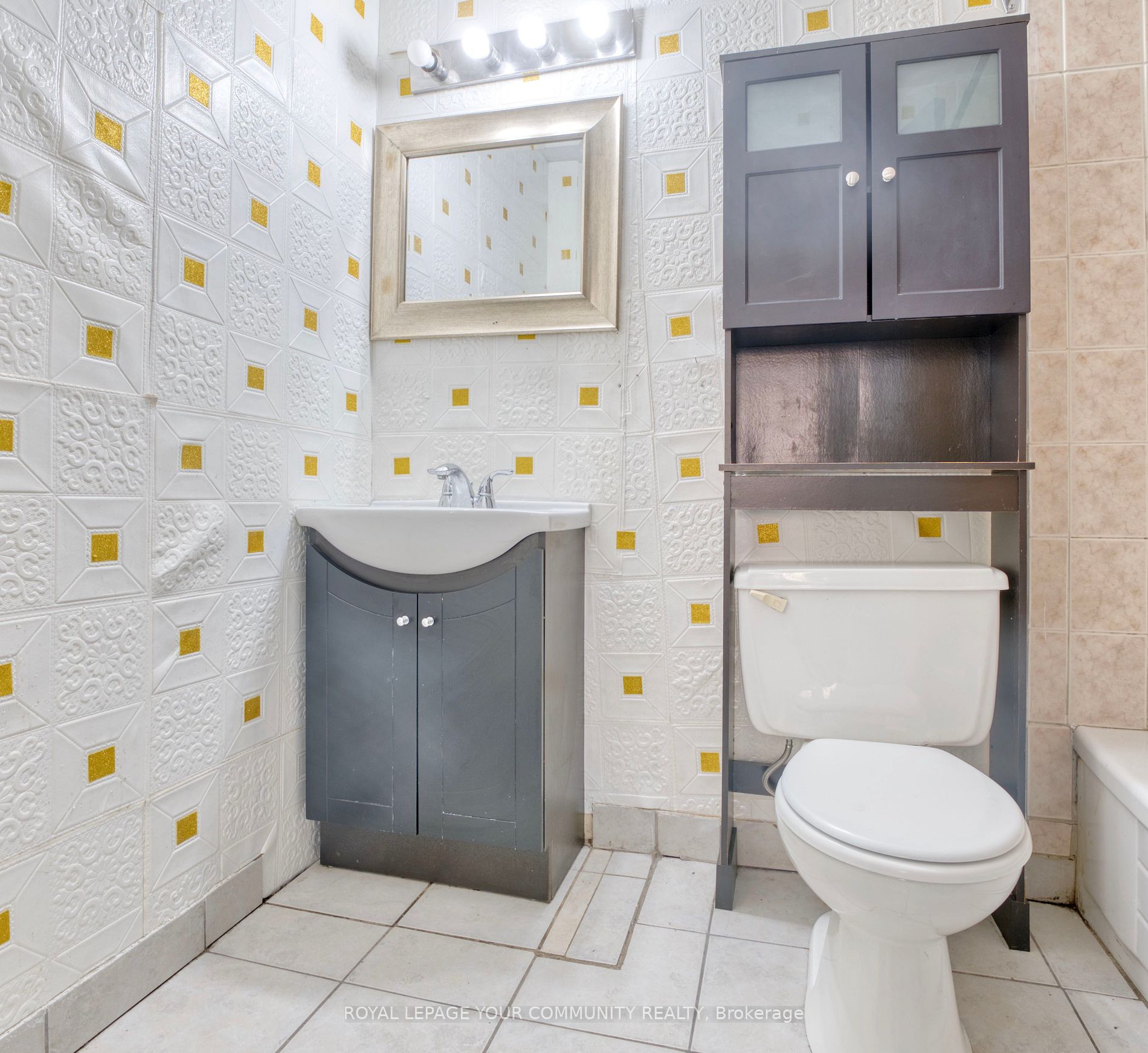 100 Mornelle Court, #1006