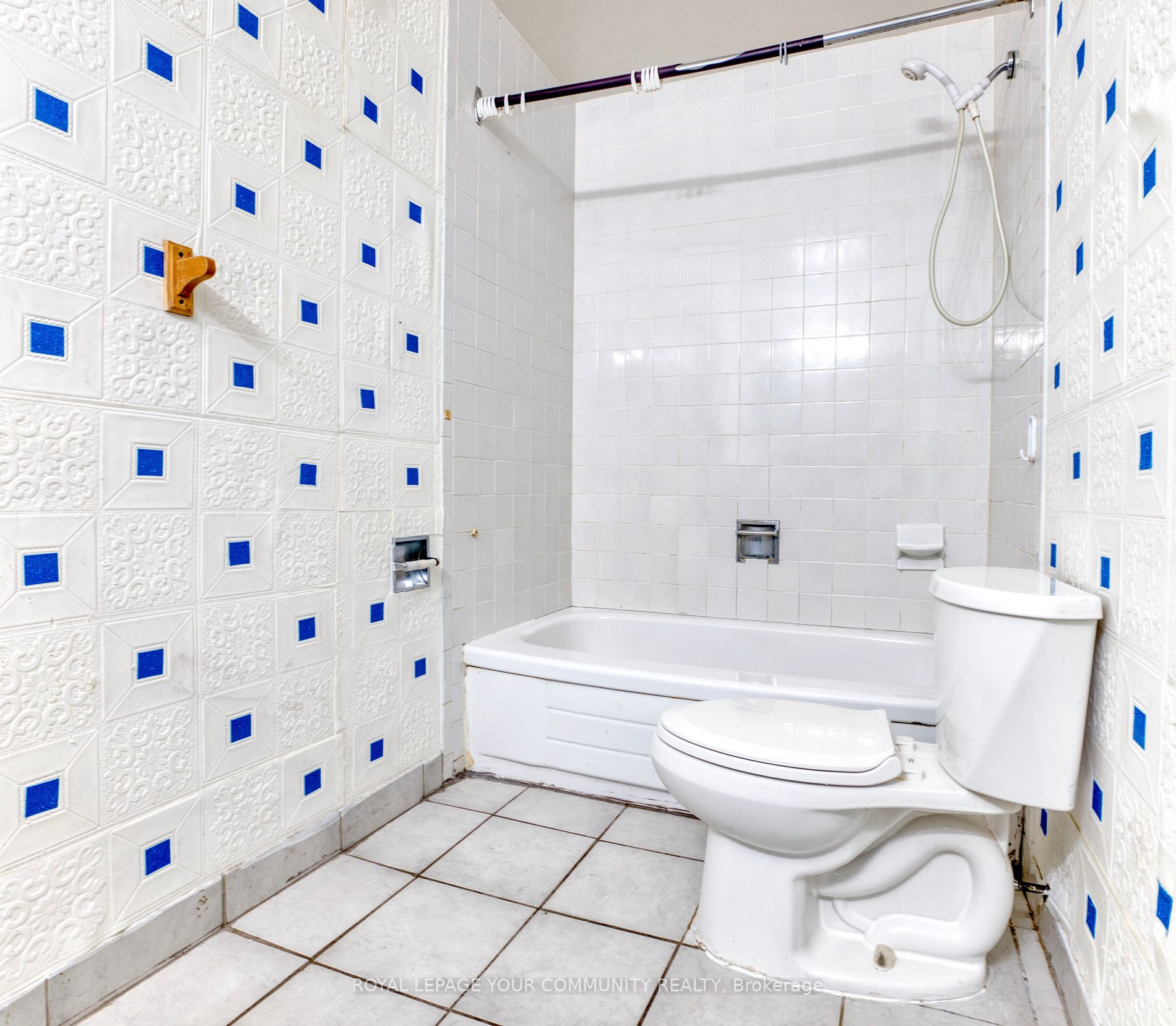100 Mornelle Court, #1006