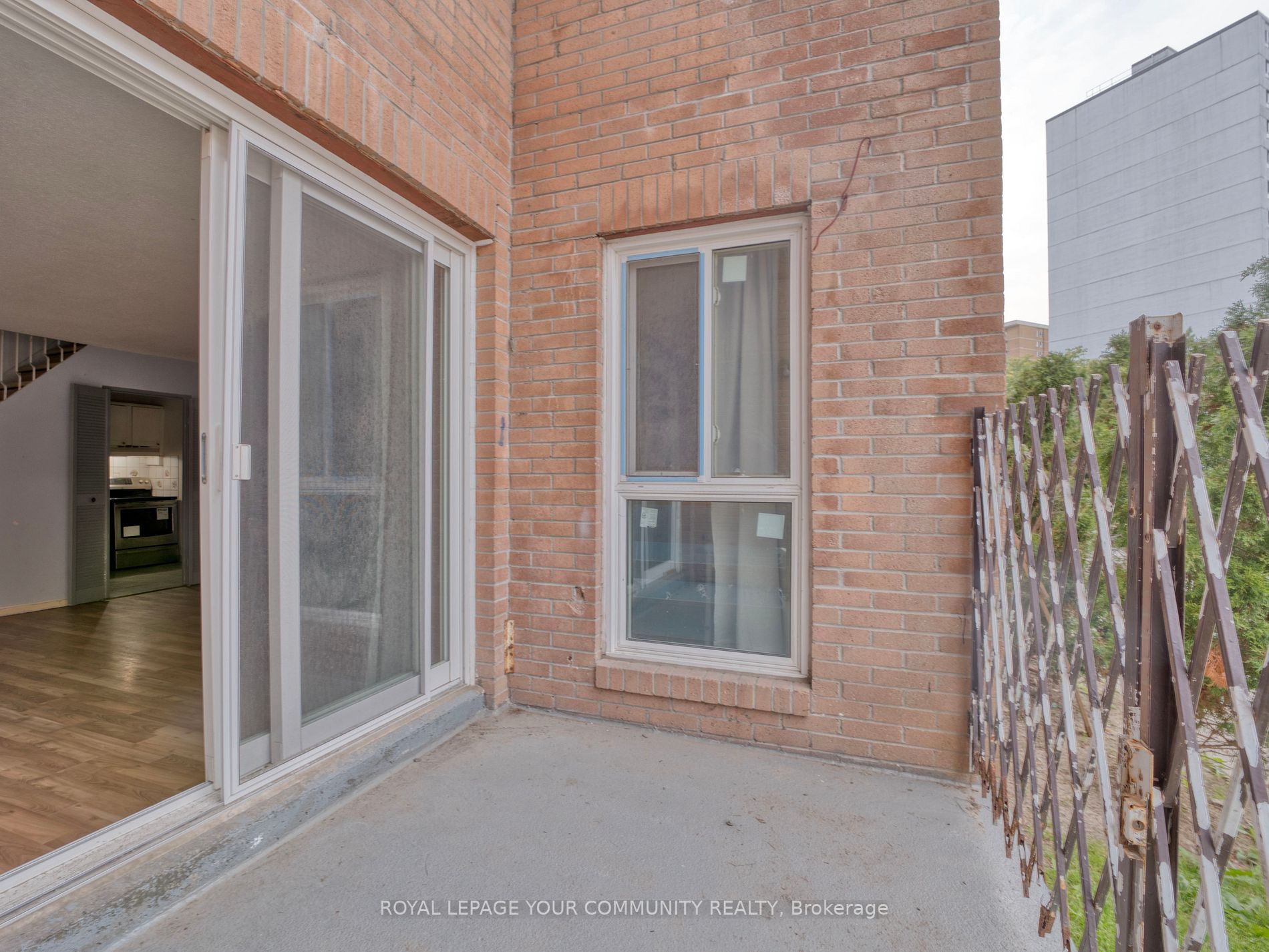 100 Mornelle Court, #1006