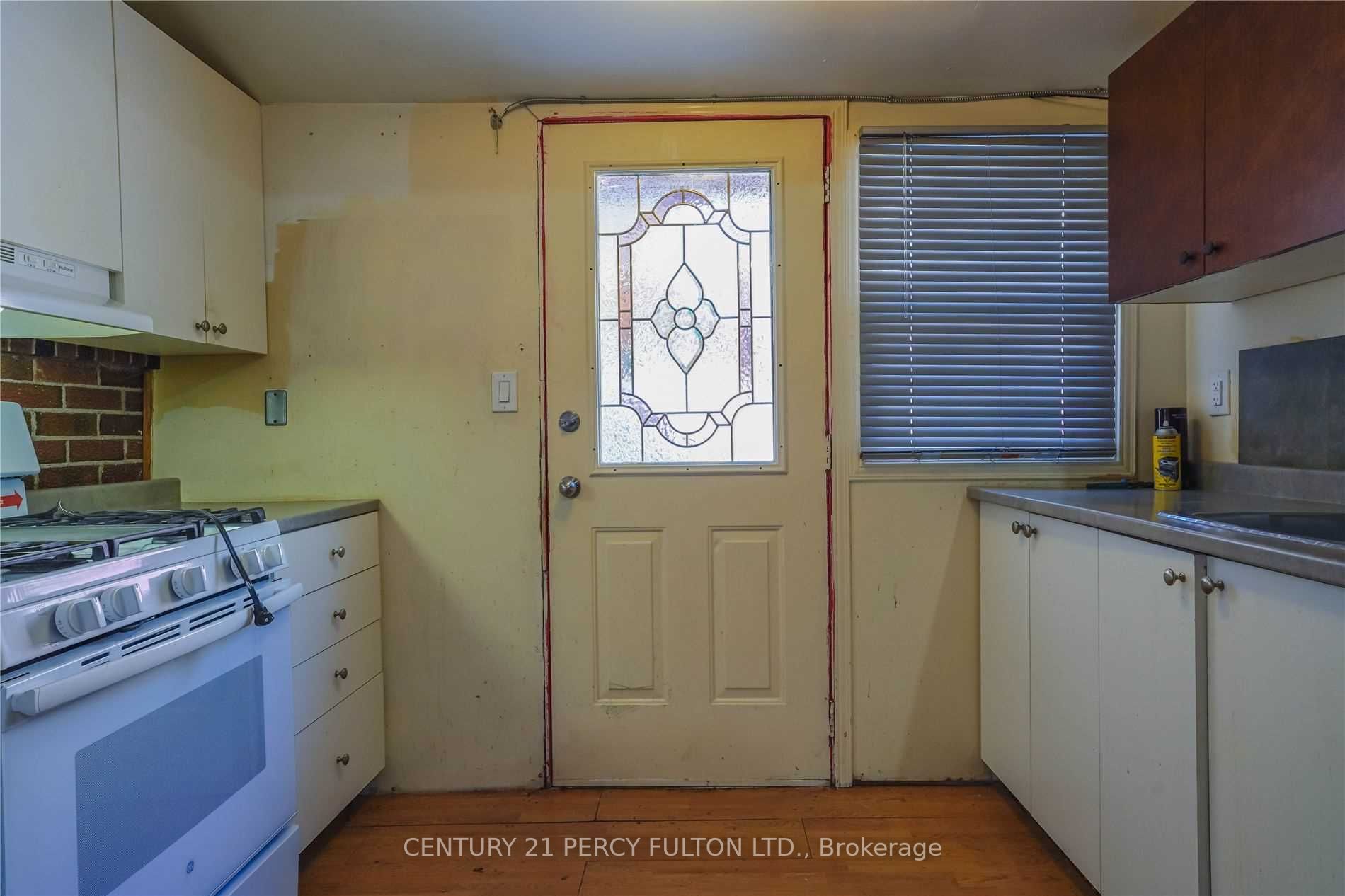 6172 Kingston Rd, #Apt 1