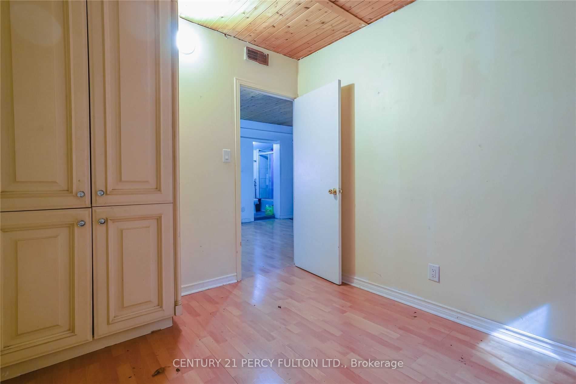 6172 Kingston Rd, #Apt 1