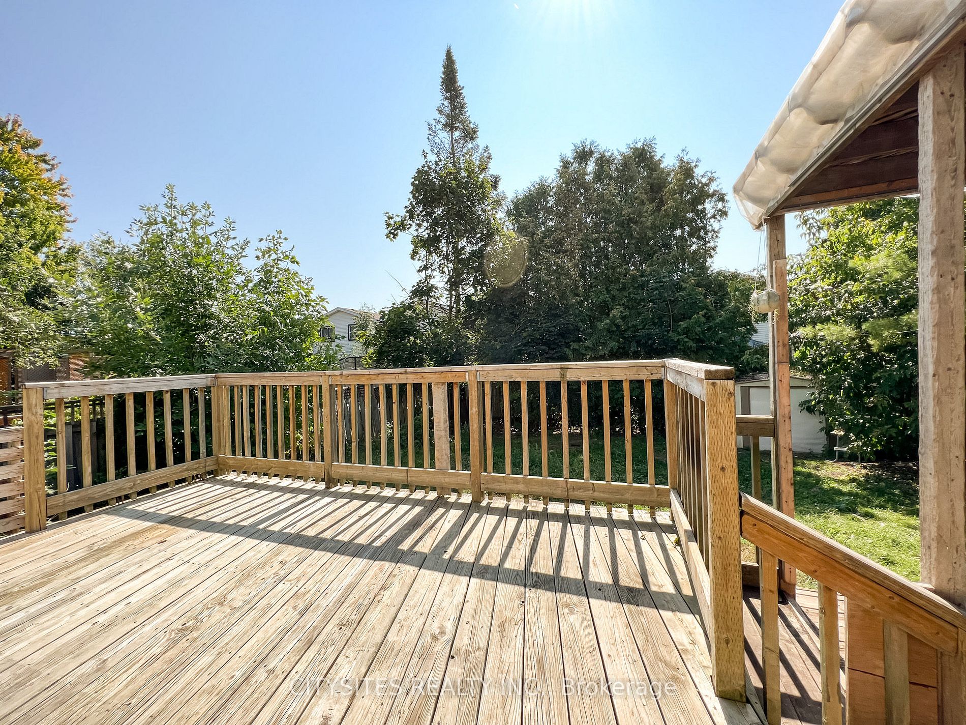 1398 Tampa Cres