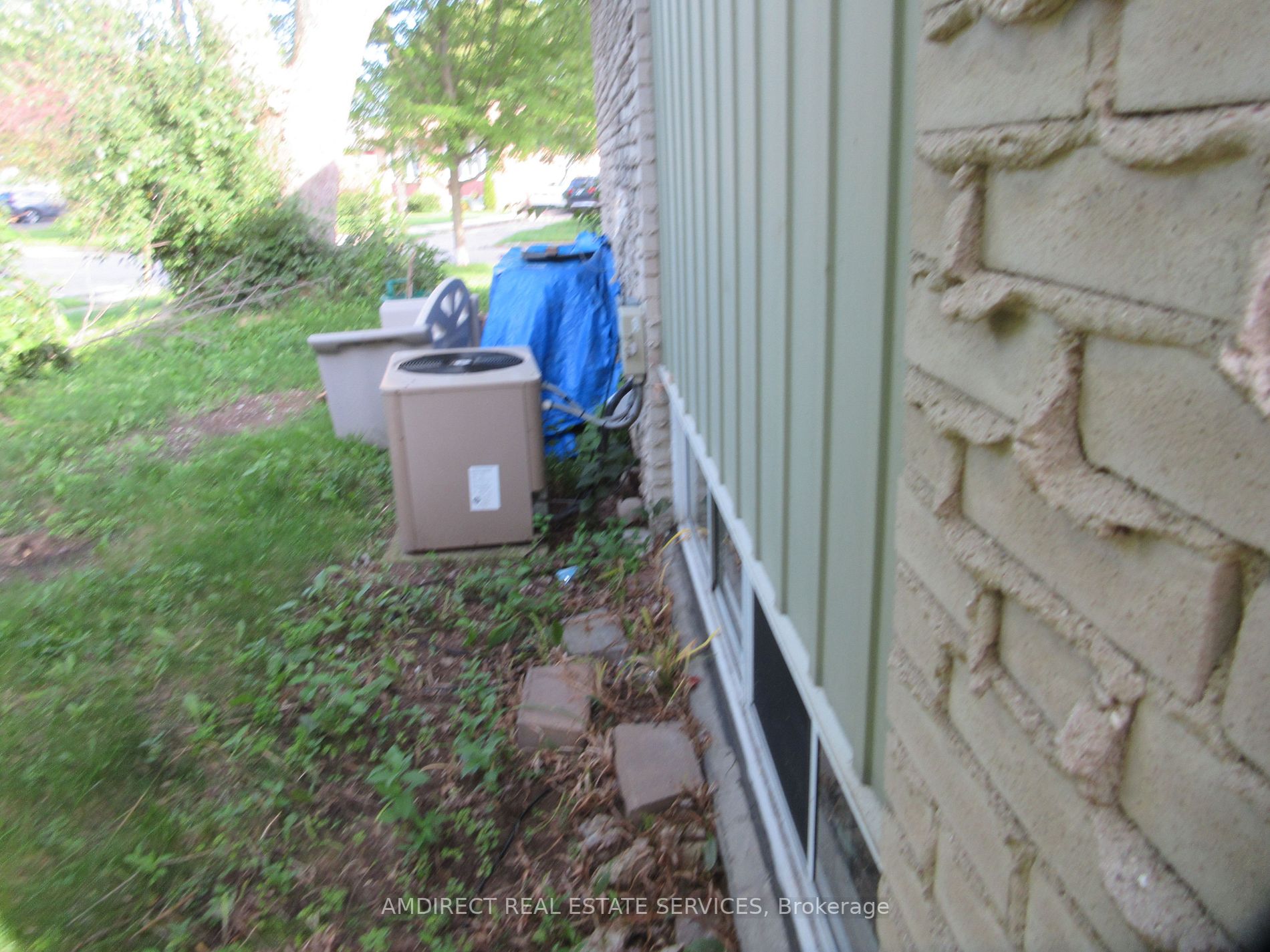 15 Woodgarden Crescent