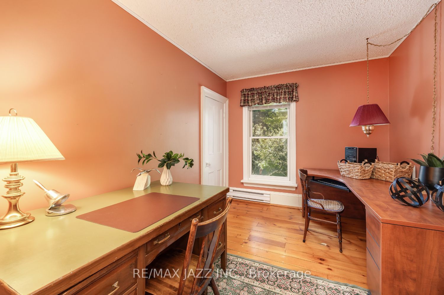 39 Beech Ave