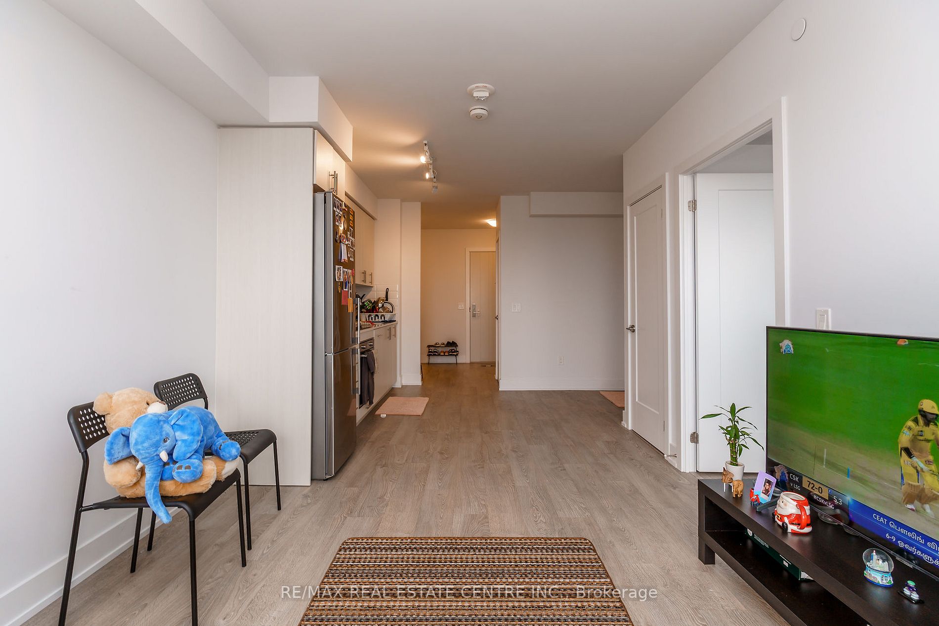 2550 Simcoe St, #1412