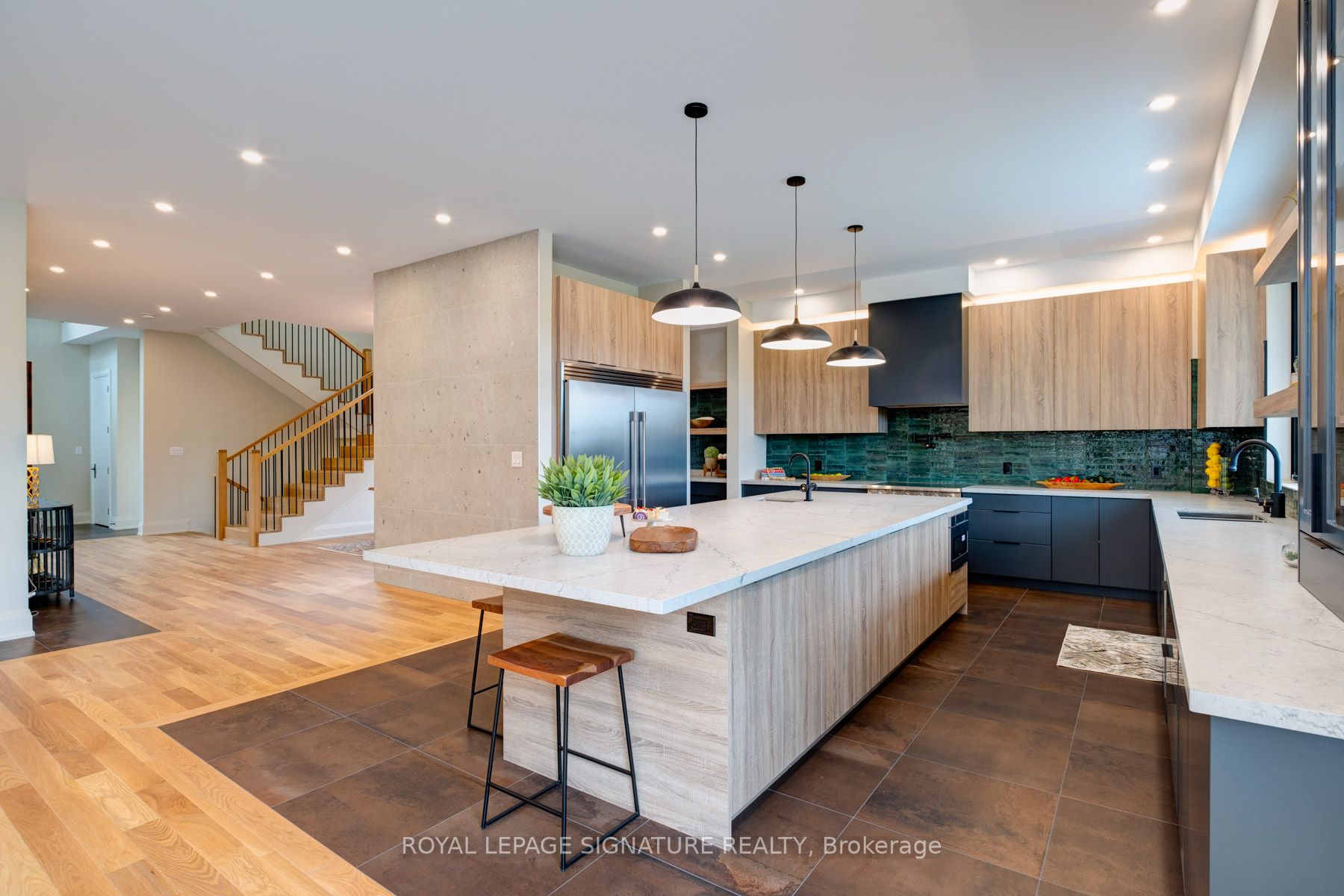 567 Winette Road
