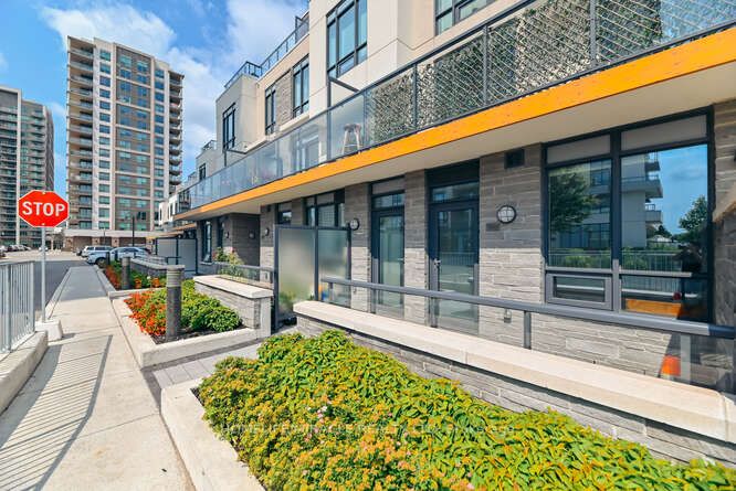 1245 Bayly St, #Th21