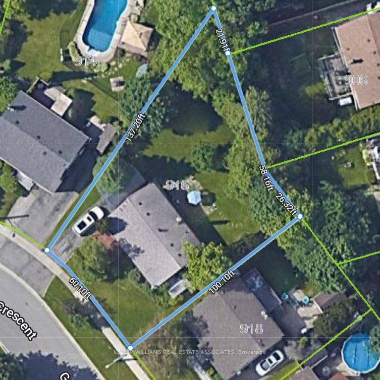 916 Greenwood Cres