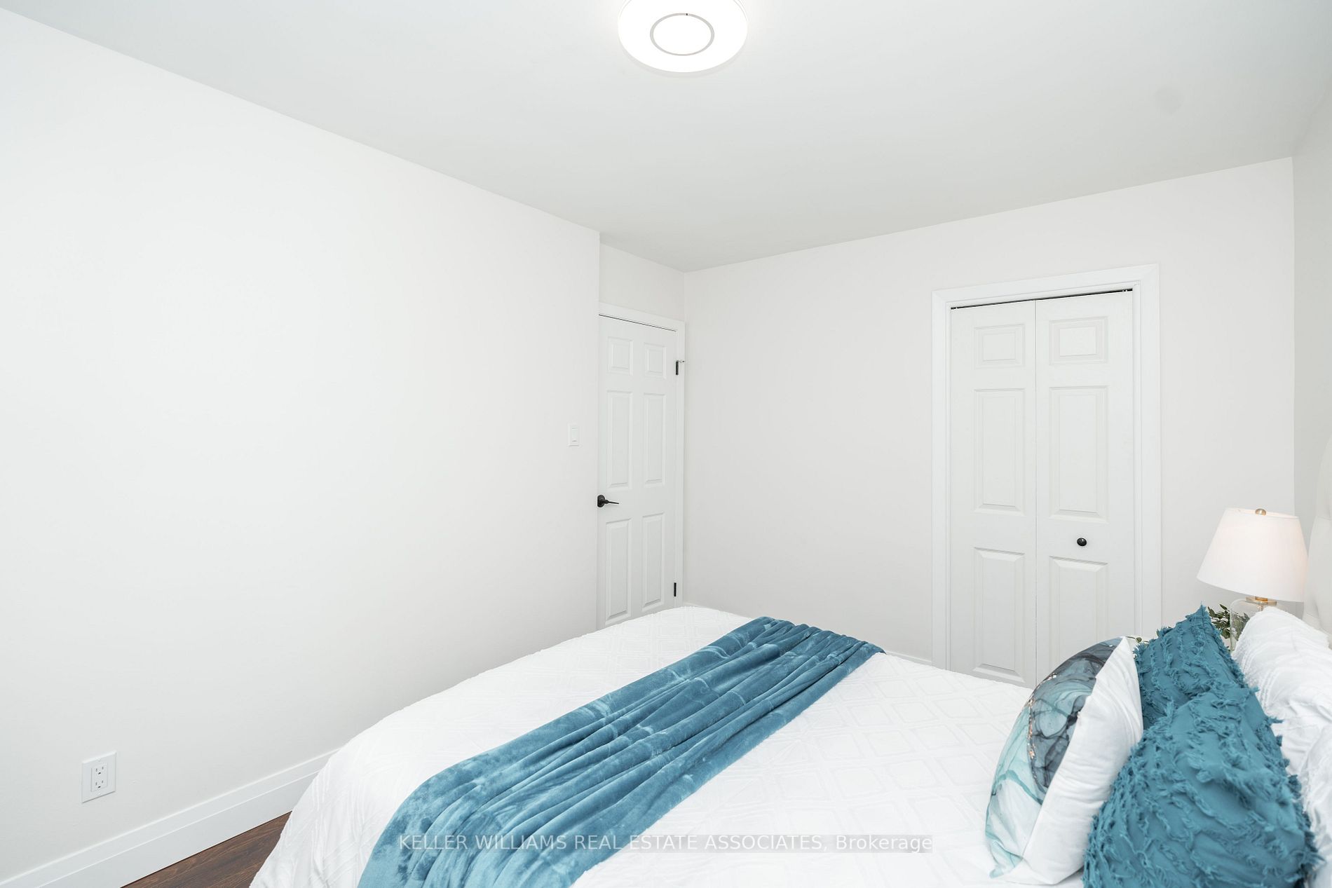 916 Greenwood Cres