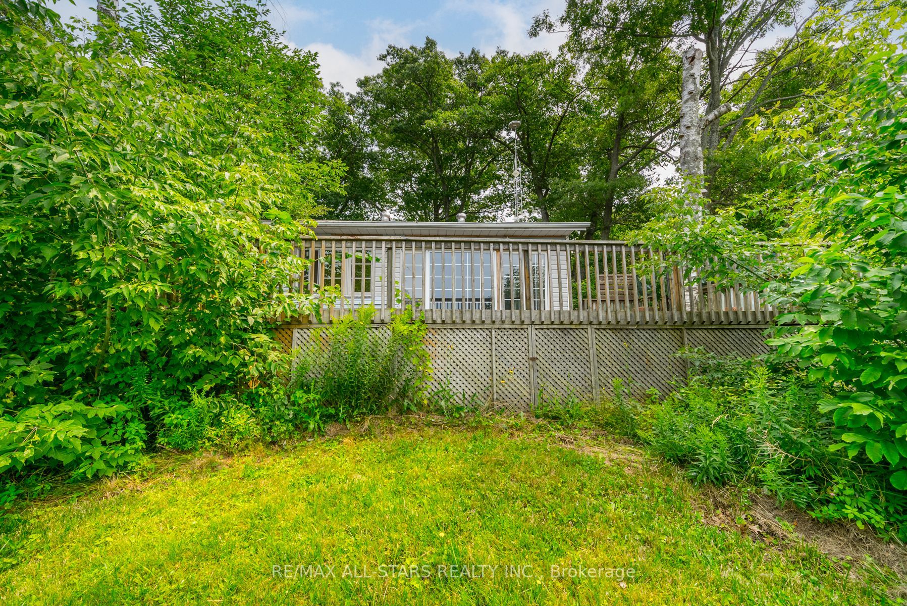358 Platten Blvd