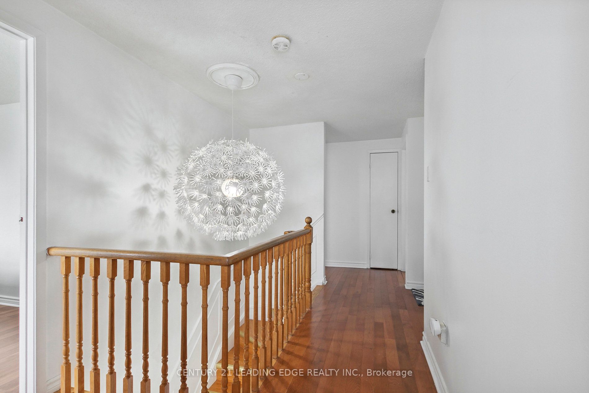 18 Charlton Cres