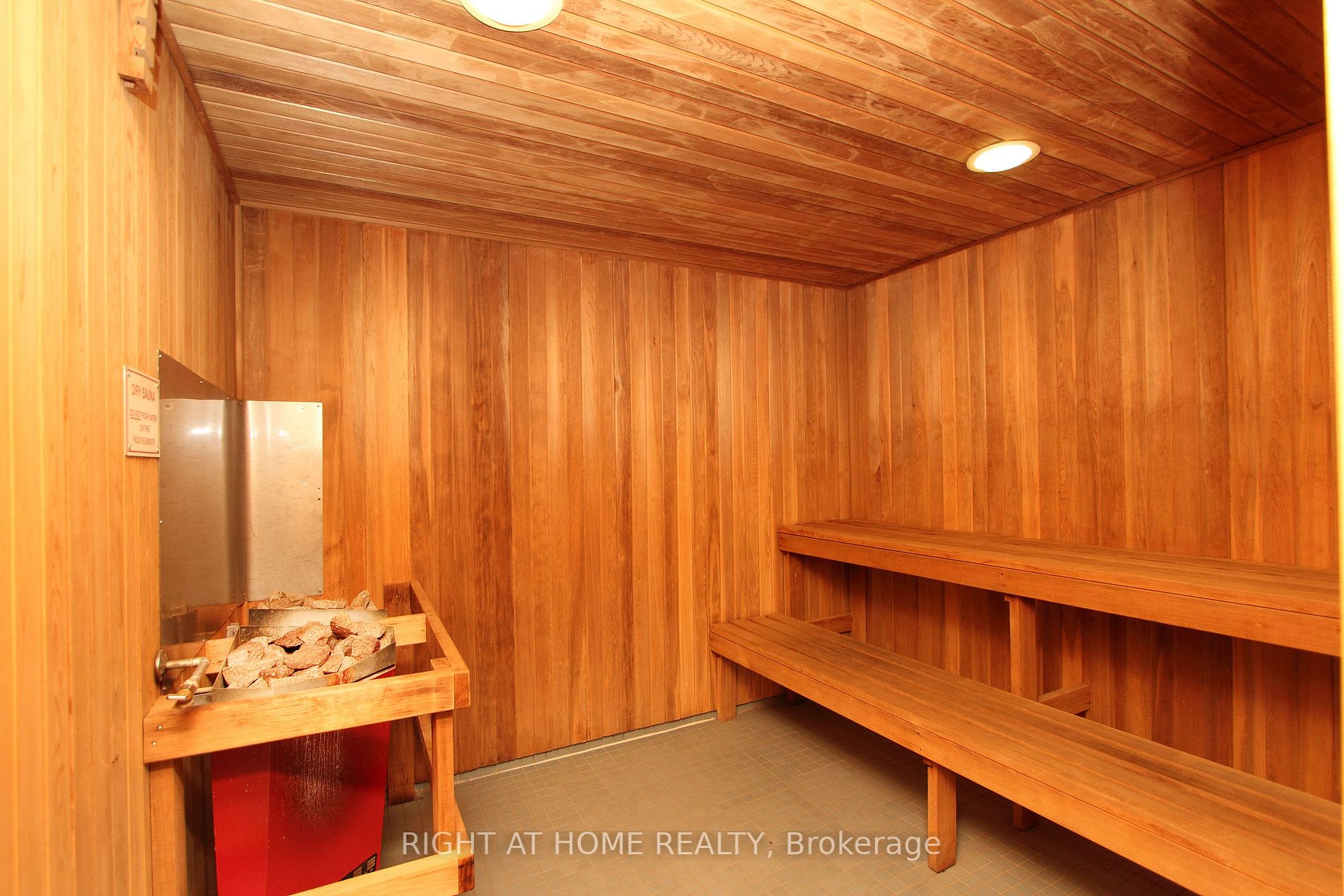 340 Watson Street W, #202