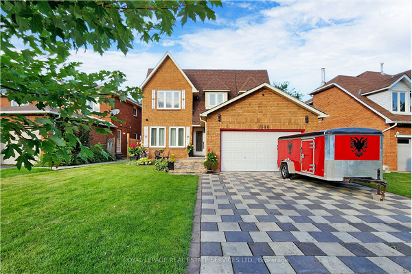 1646 Baggins St, Pickering