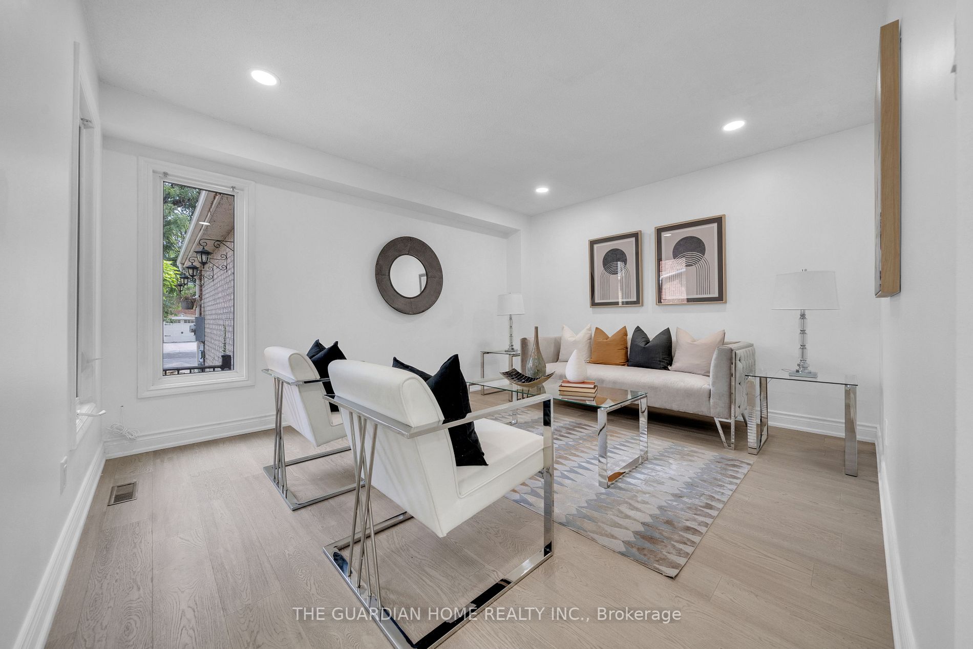 77 Stuart Road
