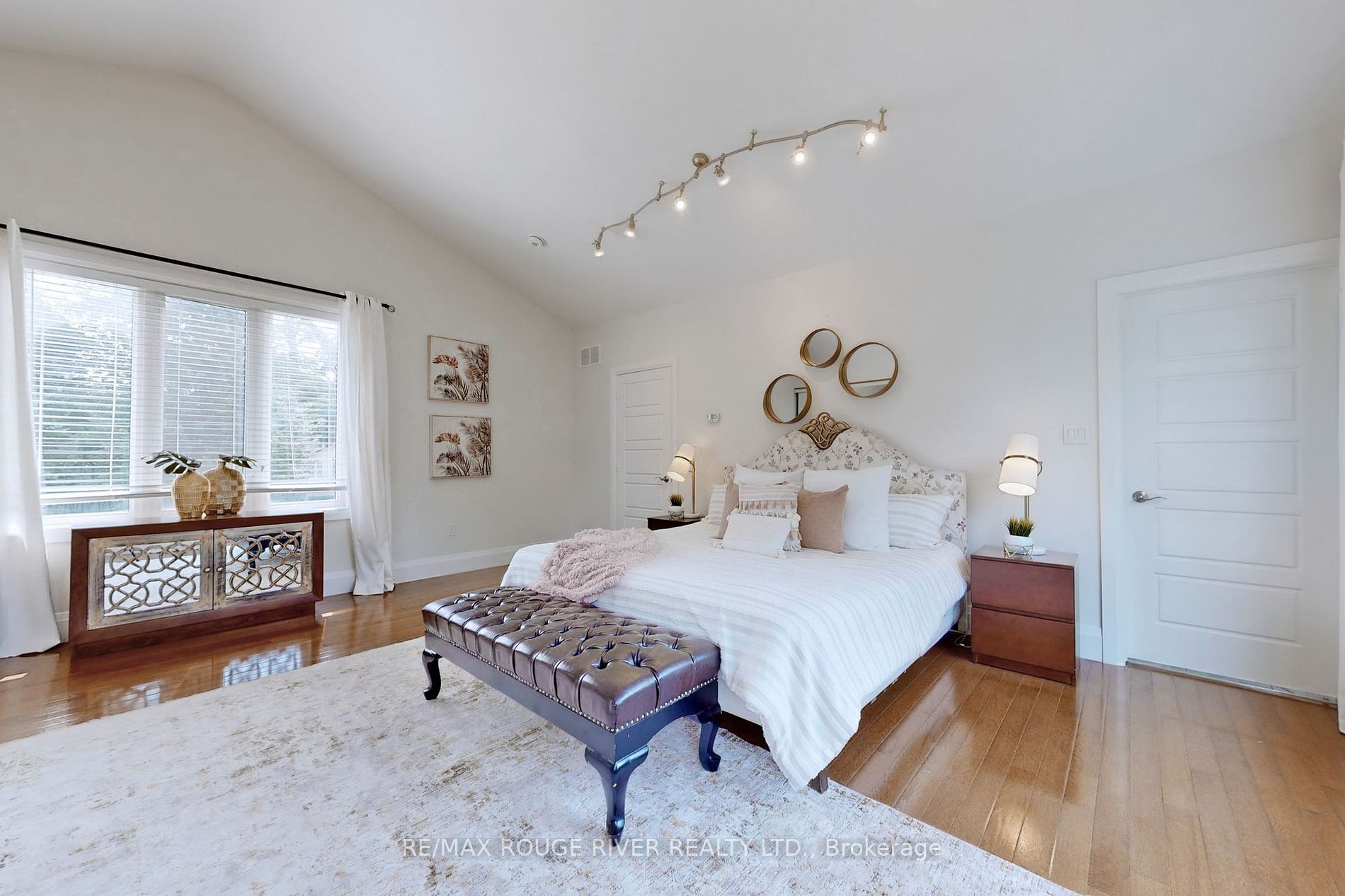 181 Ridgewood Road