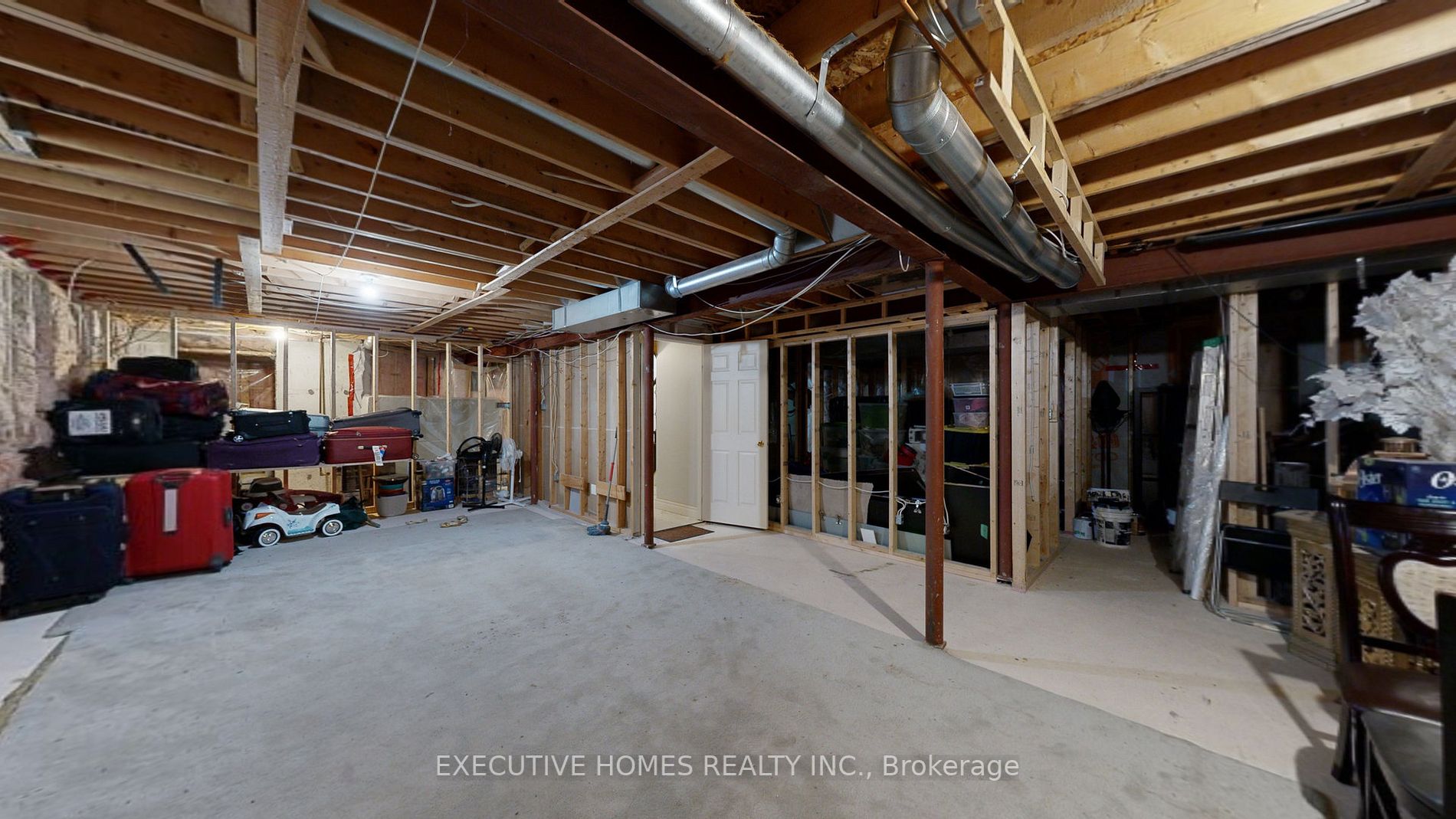 345 Old Harwood Ave