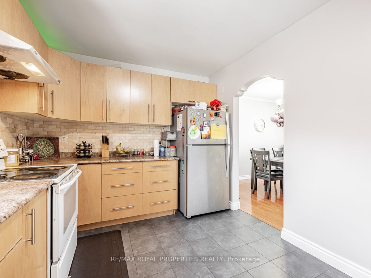 7 Princemere Cres
