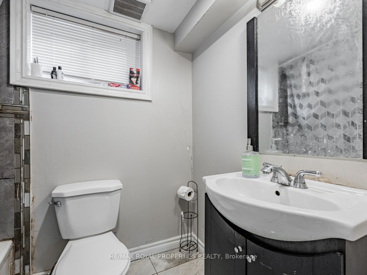 7 Princemere Cres